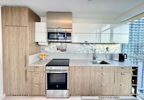 Photo 11 at 3004 - 290 ADELAIDE Street W, Waterfront Communities C1, Toronto