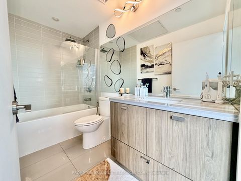 Photo 23 at 3004 - 290 ADELAIDE Street W, Waterfront Communities C1, Toronto