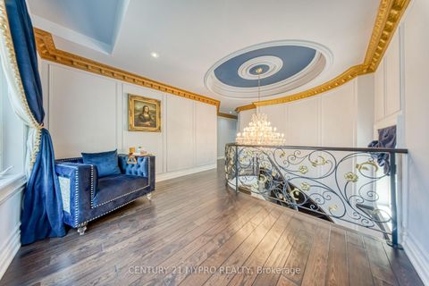 Photo 23 at 107 Hailsham Court, Vellore Village, Vaughan