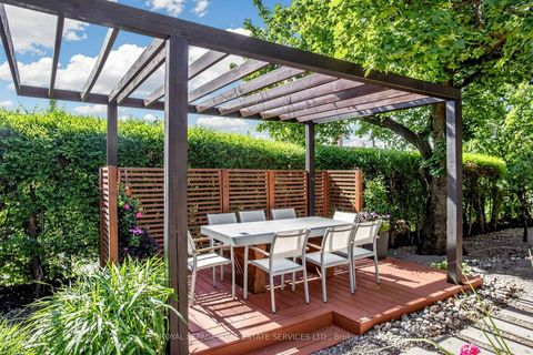 Photo 31 at 45 HOPPERTON Drive, Windfields, Toronto