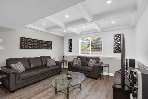 Photo 13 at 52 Summerset Drive, Ardagh, Barrie