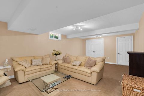 Photo 15 at 52 Summerset Drive, Ardagh, Barrie