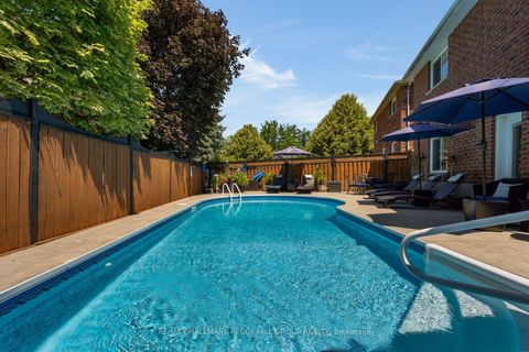 Photo 19 at 52 Summerset Drive, Ardagh, Barrie