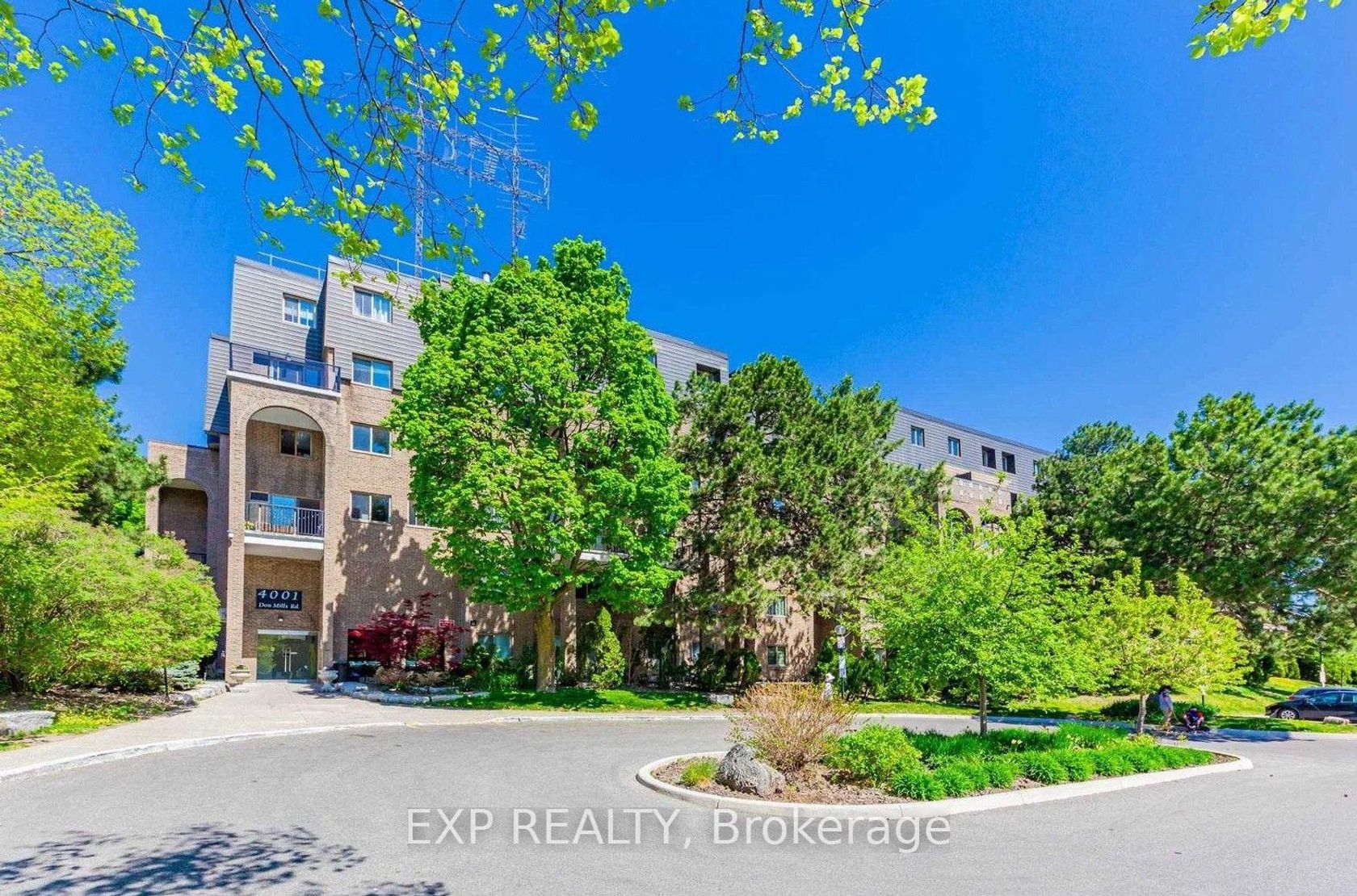 220 - 4001 Don Mills Road, Hillcrest Village, Toronto 