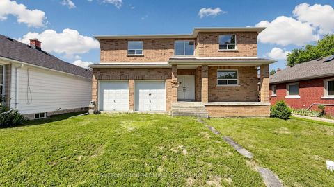 Photo 14 at 62 Rosemeade Avenue, Queensway, Toronto