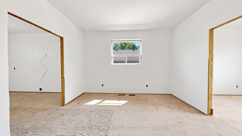 Photo 19 at 62 Rosemeade Avenue, Queensway, Toronto