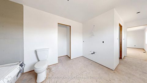 Photo 38 at 62 Rosemeade Avenue, Queensway, Toronto
