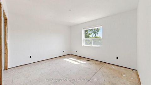 Photo 40 at 62 Rosemeade Avenue, Queensway, Toronto