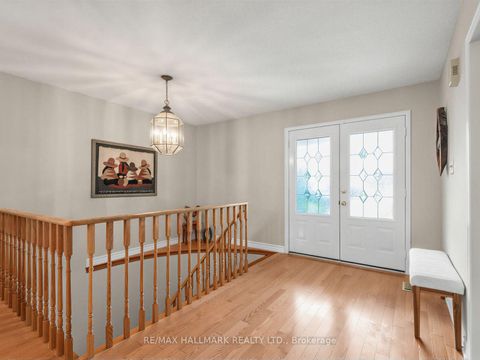 Photo 4 at 185 Aurora Heights Drive, Aurora Heights, Aurora