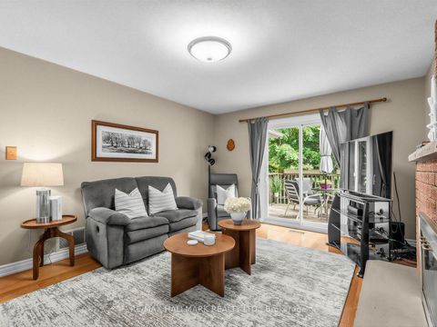 Photo 16 at 185 Aurora Heights Drive, Aurora Heights, Aurora
