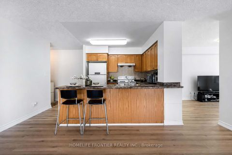 Photo 3 at 310 - 18 Spring Garden Avenue, Willowdale East, Toronto