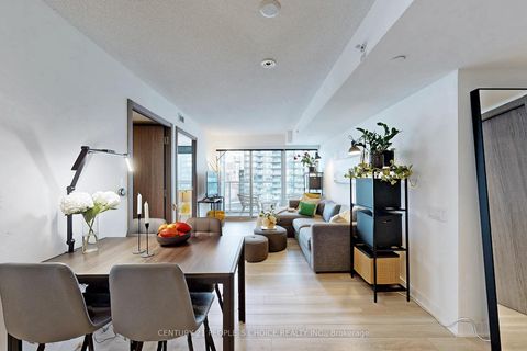 Photo 11 at 1006 - 17 Bathurst Street N, Waterfront Communities C1, Toronto