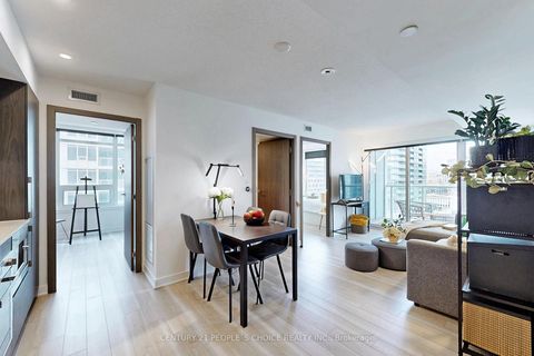 Photo 12 at 1006 - 17 Bathurst Street N, Waterfront Communities C1, Toronto