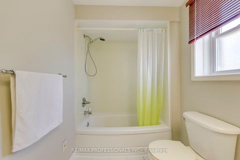 Photo 18 at 256 Wellesworth Drive, West Deane, Toronto