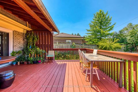 Photo 25 at 256 Wellesworth Drive, West Deane, Toronto