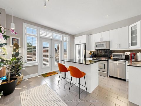 Photo 5 at C - 839 Oxford Street, Mimico, Toronto