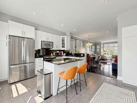 Photo 6 at C - 839 Oxford Street, Mimico, Toronto