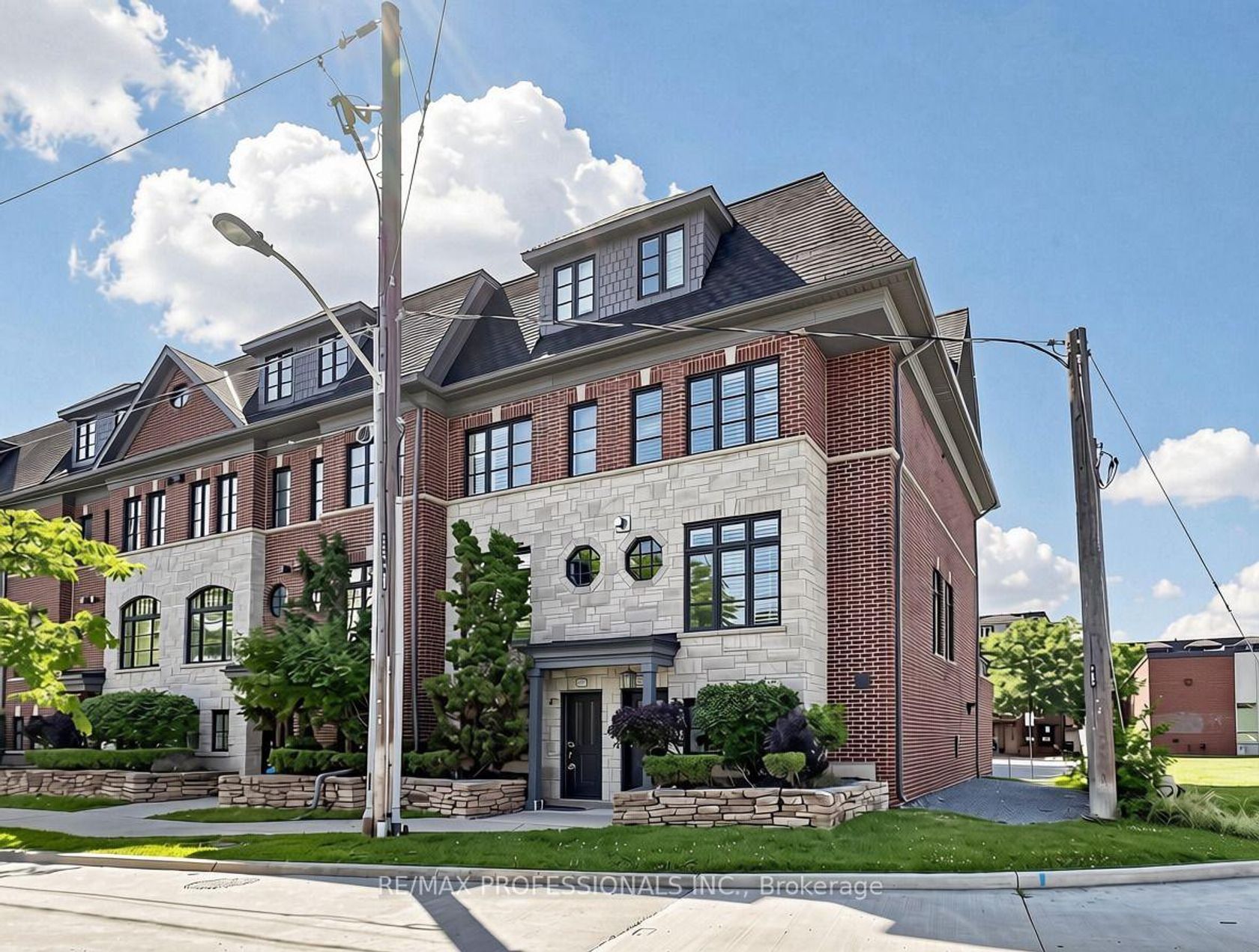 C - 839 Oxford Street, Mimico, Toronto 