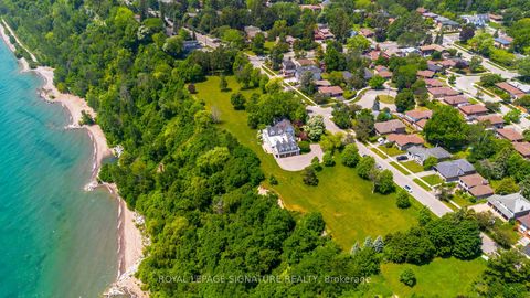 Photo 2 at 220 Greyabbey Trail, Guildwood, Toronto