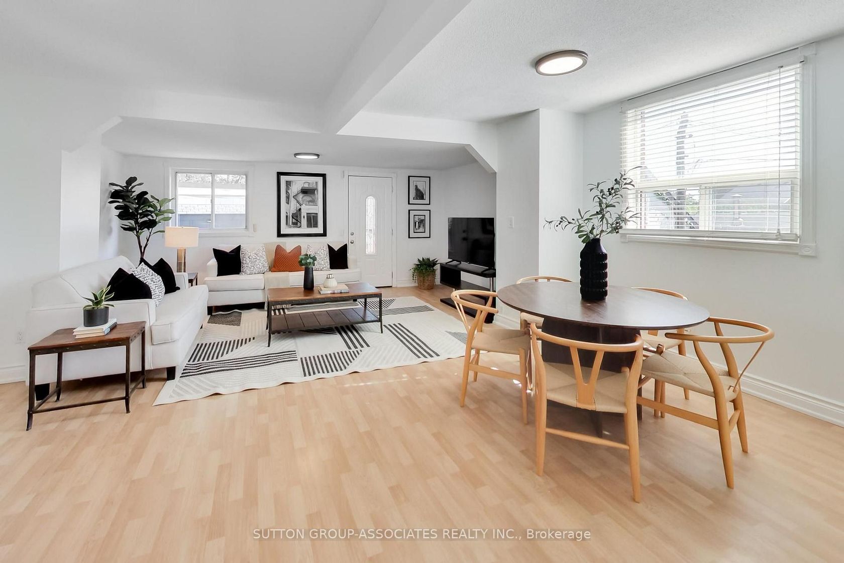 175 Earlsdale Avenue, Oakwood Village, Toronto 