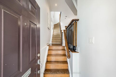 Photo 3 at 1 - 265 Van Dusen Boulevard, City Centre West, Toronto