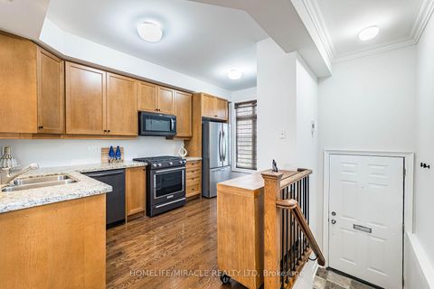 Photo 5 at 1 - 265 Van Dusen Boulevard, City Centre West, Toronto