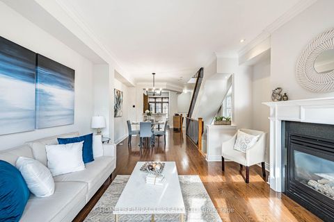 Photo 12 at 1 - 265 Van Dusen Boulevard, City Centre West, Toronto