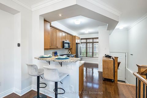 Photo 16 at 1 - 265 Van Dusen Boulevard, City Centre West, Toronto