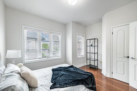 Photo 33 at 1 - 265 Van Dusen Boulevard, City Centre West, Toronto