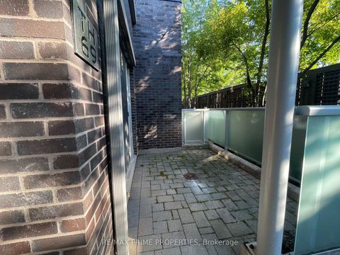 Photo 1 at Th69 - 315 Village Green Square, Malvern West, Toronto