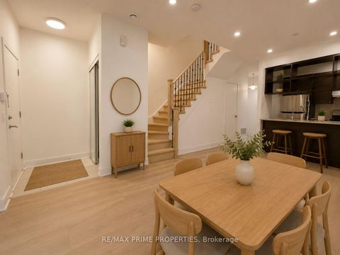 Photo 3 at Th69 - 315 Village Green Square, Malvern West, Toronto