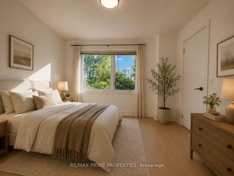 Photo 9 at Th69 - 315 Village Green Square, Malvern West, Toronto