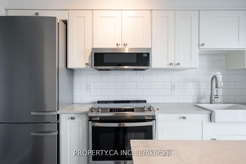 Photo 6 at 601 - 160 Vanderhoof Avenue, Thorncliffe Park, Toronto