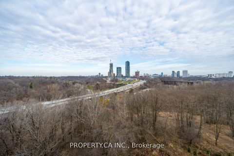 Photo 22 at 601 - 160 Vanderhoof Avenue, Thorncliffe Park, Toronto