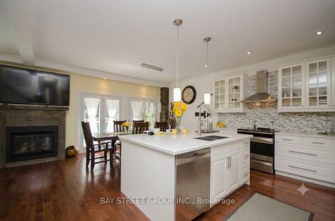 Photo 3 at 133 Riveredge Drive, Keswick North, Georgina