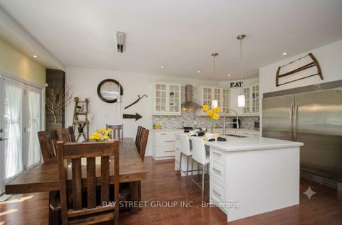 Photo 4 at 133 Riveredge Drive, Keswick North, Georgina