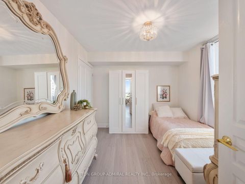 Photo 12 at 2605 - 10 Northtown Way, Willowdale East, Toronto