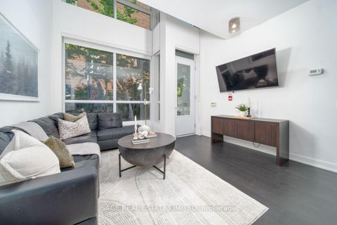 Photo 1 at 118 - 1030 King Street W, Niagara, Toronto