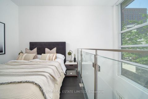 Photo 13 at 118 - 1030 King Street W, Niagara, Toronto