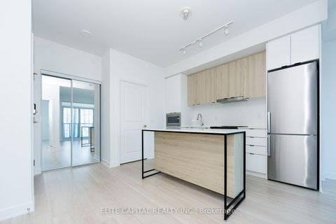 Photo 6 at 428 - 50 Upper Mall Way, Brownridge, Vaughan