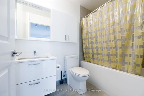 Photo 9 at 428 - 50 Upper Mall Way, Brownridge, Vaughan