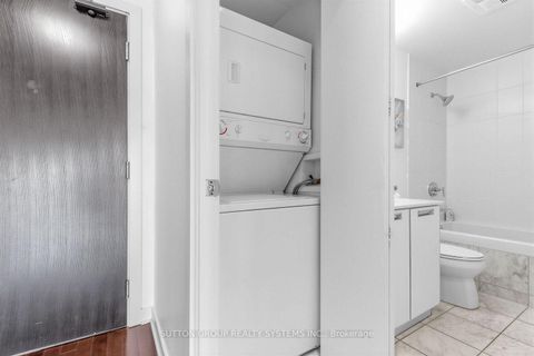Photo 24 at 1406 - 33 Charles Street E, Yonge Corridor, Toronto