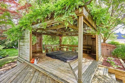 Photo 19 at 1 Pine Ridge Drive, Cliffcrest, Toronto