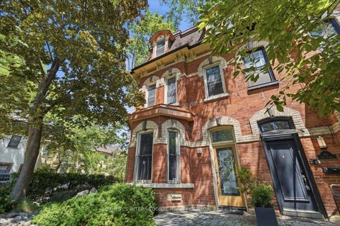 Photo 0 at 33 Rose Avenue, South St. James Town, Toronto