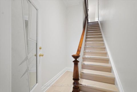Photo 10 at 33 Rose Avenue, South St. James Town, Toronto