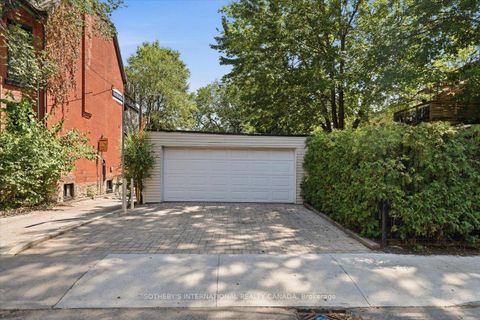 Photo 35 at 33 Rose Avenue, South St. James Town, Toronto