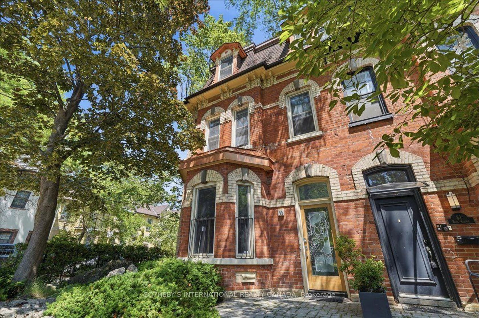 33 Rose Avenue, South St. James Town, Toronto 