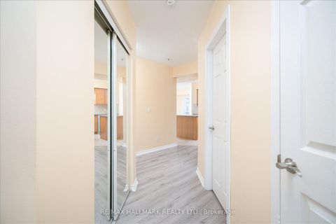 Photo 4 at 117 - 10 Mendelssohn Street, Birchmount, Toronto