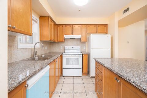 Photo 11 at 117 - 10 Mendelssohn Street, Birchmount, Toronto