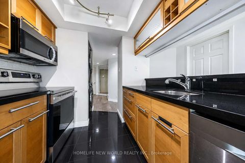 Photo 7 at 1602 - 77 Harbour Square, Waterfront Communities C1, Toronto
